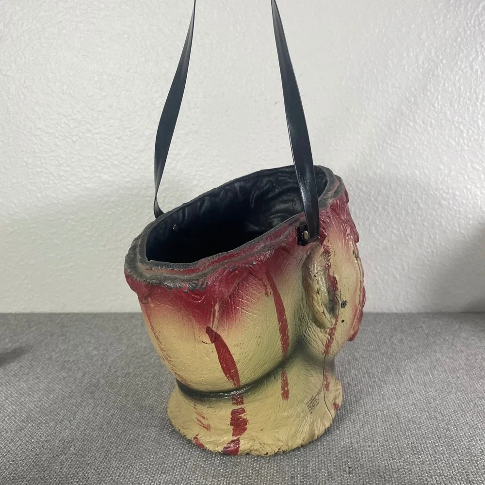 N/A vintage zombie